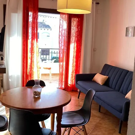 Apartmán Touristenwohnung Mit Schwimmbad Cabo Roig