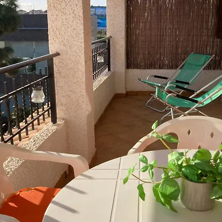 Apartmán Touristenwohnung Mit Schwimmbad Cabo Roig